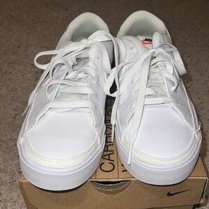 Ladies Nike Sneakers